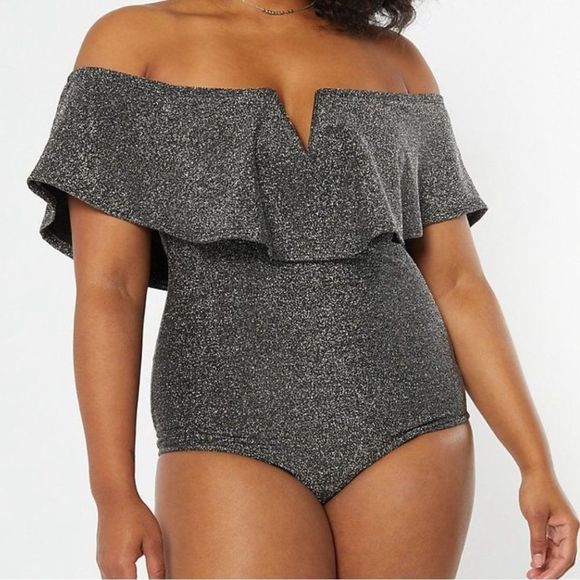 BOGO 🆕 Black Metallic Flounce Notch Neck Bodysuit - Picture 1 of 6